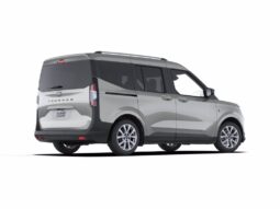 FORD TOURNEO COURIER TITANIUM pieno
