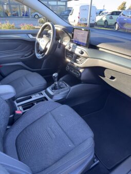 FORD FOCUS ACTIVE pieno