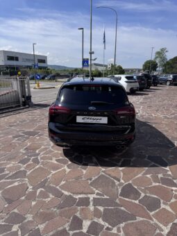 FORD FOCUS ST-LINE pieno