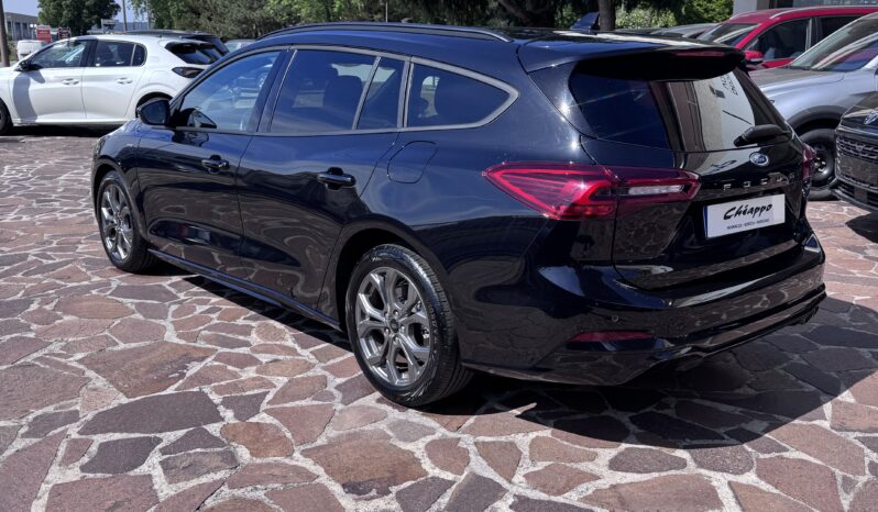 FORD FOCUS ST-LINE pieno