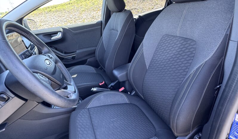 FORD PUMA TITANIUM pieno