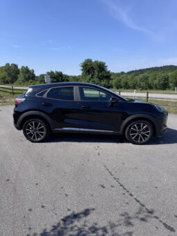 FORD PUMA TITANIUM pieno