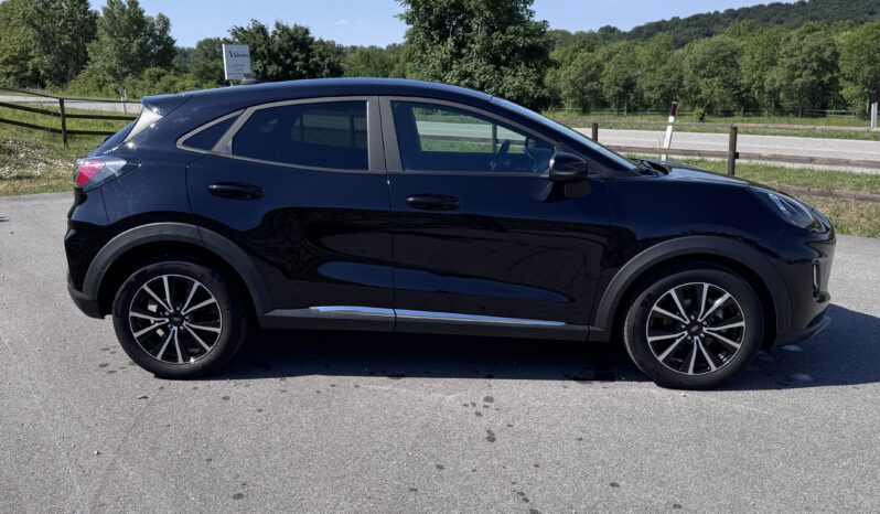 FORD PUMA TITANIUM pieno