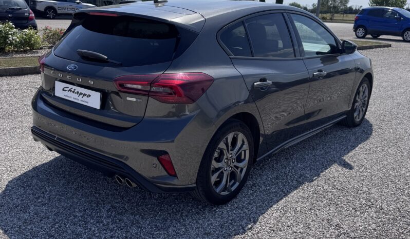 FORD FOCUS 5P pieno