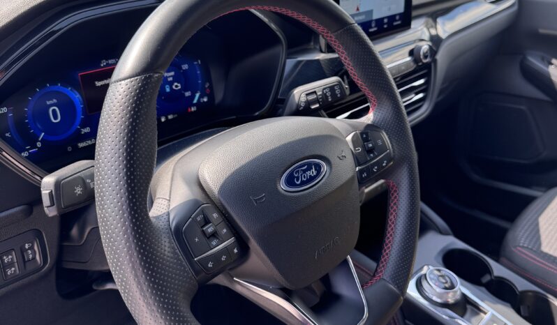 FORD KUGA ST-LINE pieno