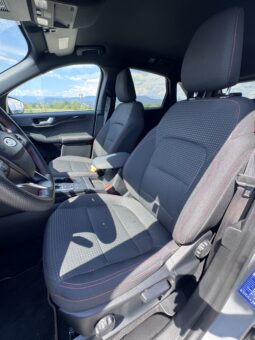 FORD KUGA ST-LINE pieno