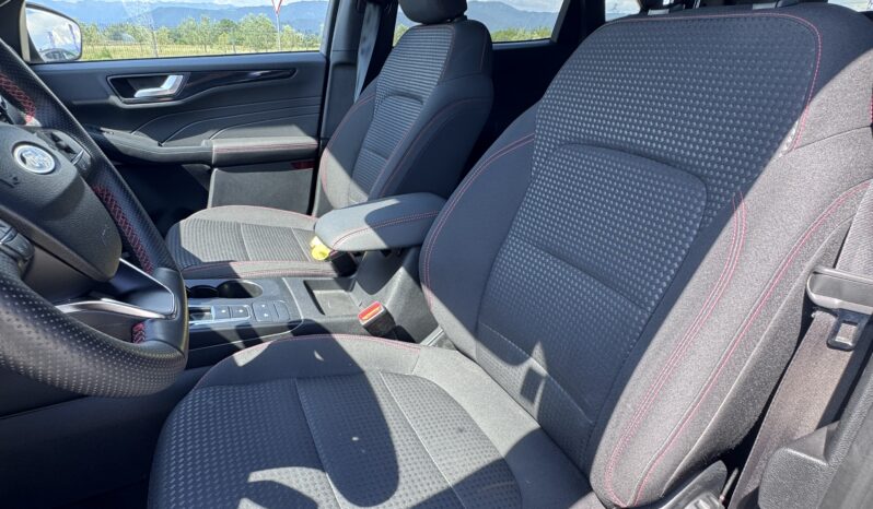 FORD KUGA ST-LINE pieno