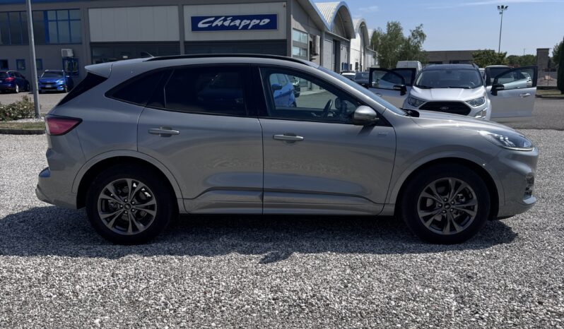 FORD KUGA ST-LINE pieno