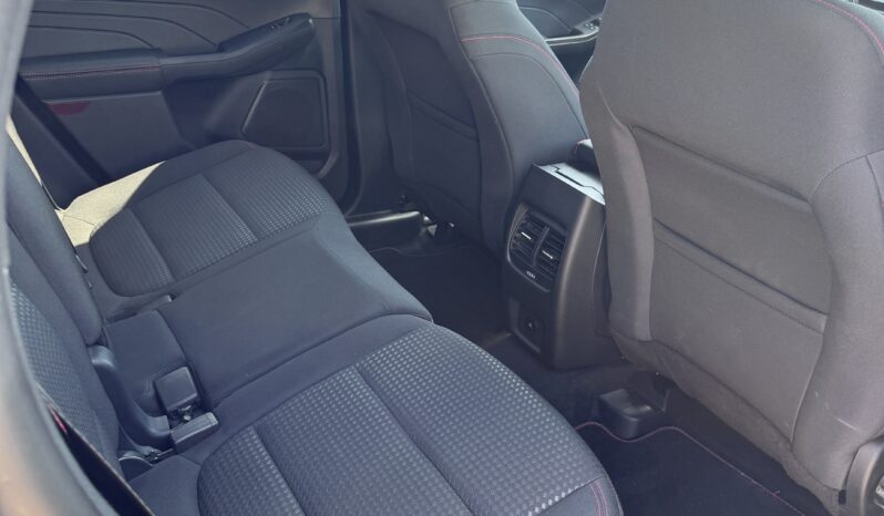 FORD KUGA ST-LINE pieno