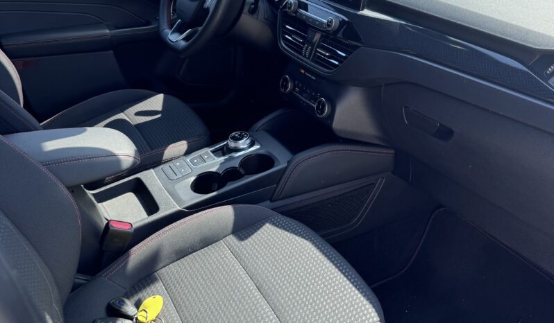 FORD KUGA ST-LINE pieno