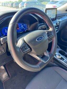 FORD KUGA ST-LINE X pieno