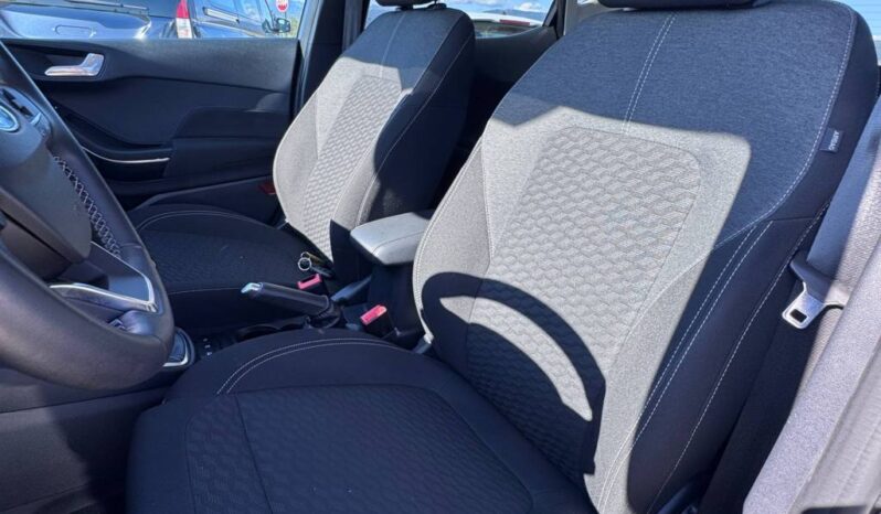 FORD FIESTA TITANIUM pieno