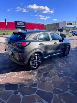 FORD PUMA TITANIUM pieno