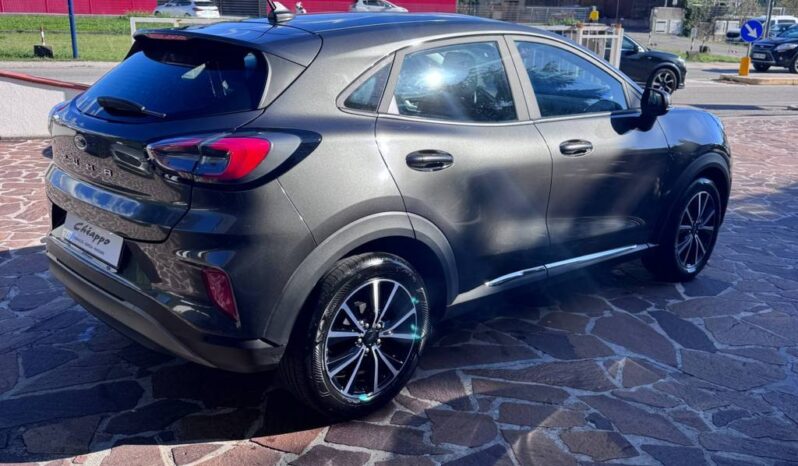FORD PUMA TITANIUM pieno