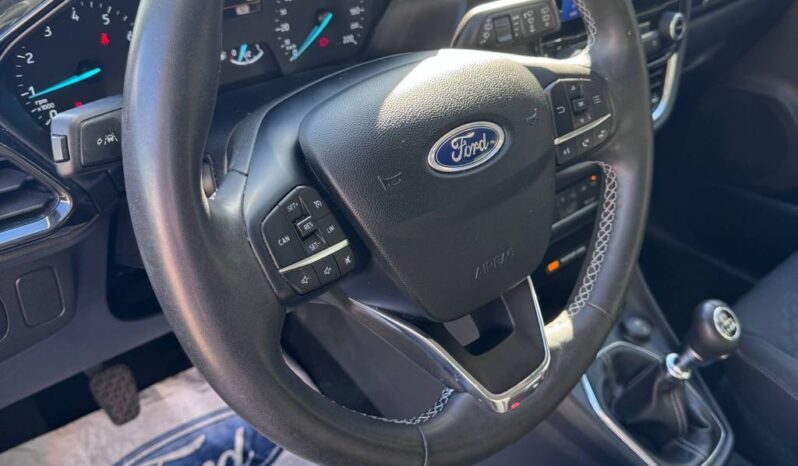 FORD PUMA TITANIUM pieno