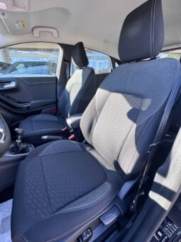 FORD PUMA TITANIUM pieno