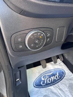 FORD PUMA TITANIUM pieno