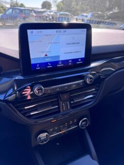 FORD KUGA ST-LINE pieno